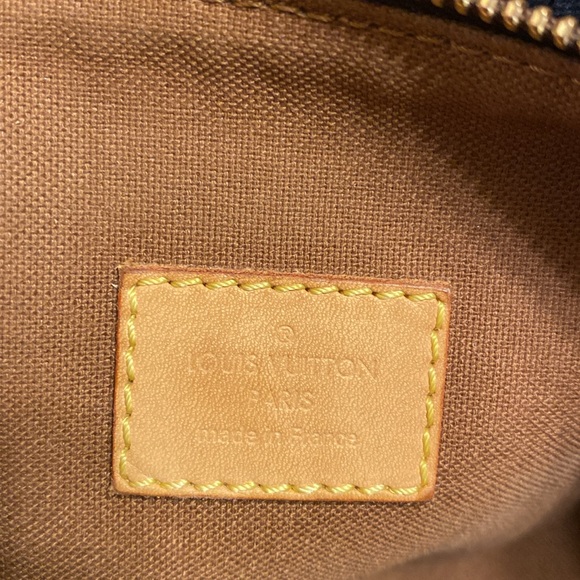 🩷 LOUIS VUITTON BOSPHORE MONOGRAM CROSSBODY 🩷 - Picture 3 of 16